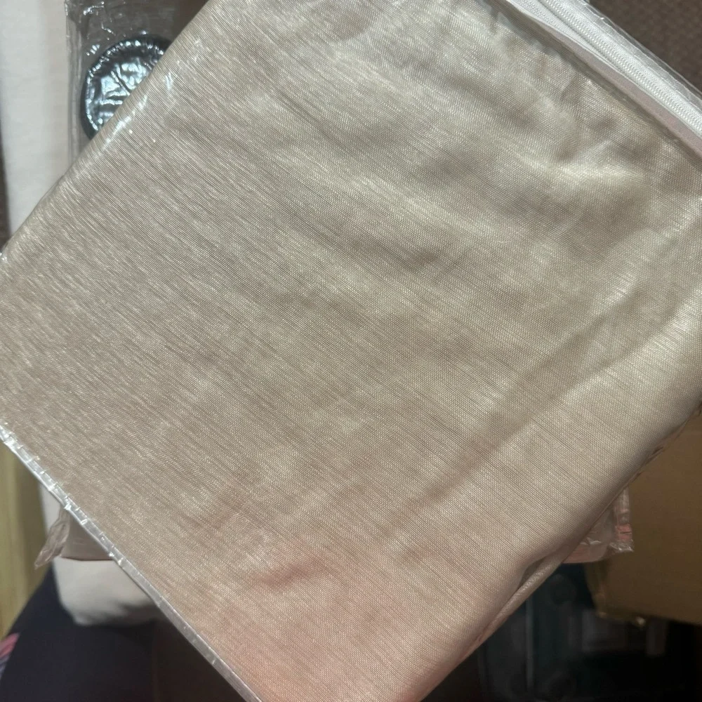 Caroline beige 2 panels linen textured with 8 grommets each